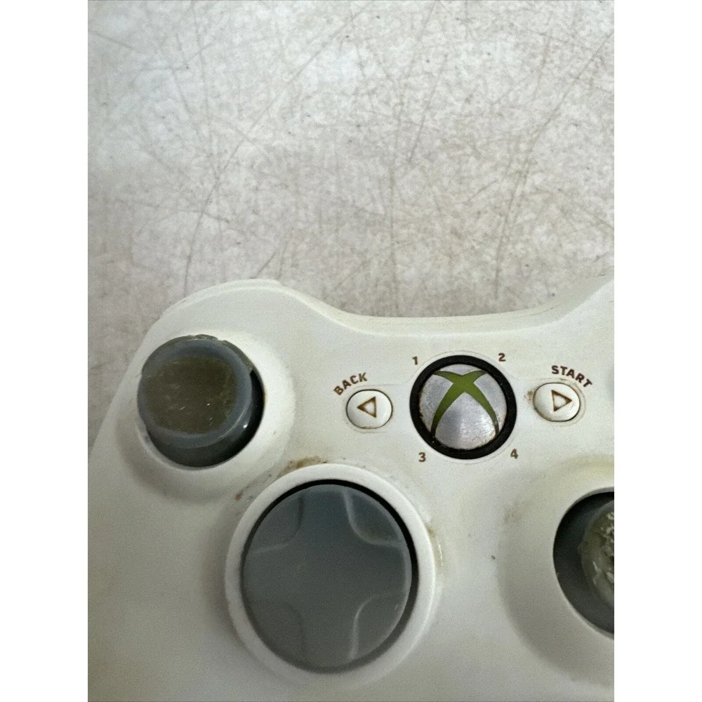 Microsoft B4F-00014 Xbox 360 Wireless Controller - White